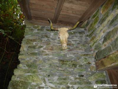 Valle del Baztán_Navarra; los oscos viajes organizados baratos barrancas de burujón cascada del he